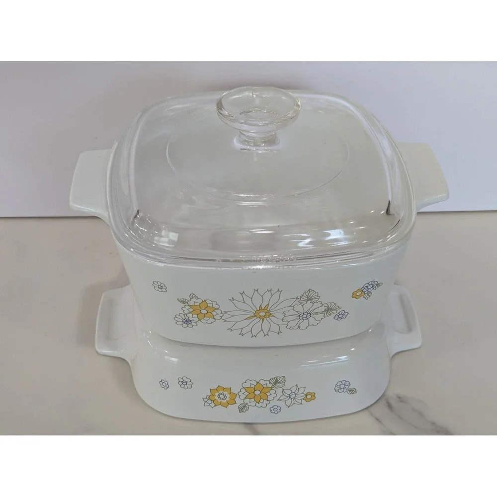 Vintage Casserole Dishes 1.5QT 1QT White Floral Bouquet Corning Ware Set